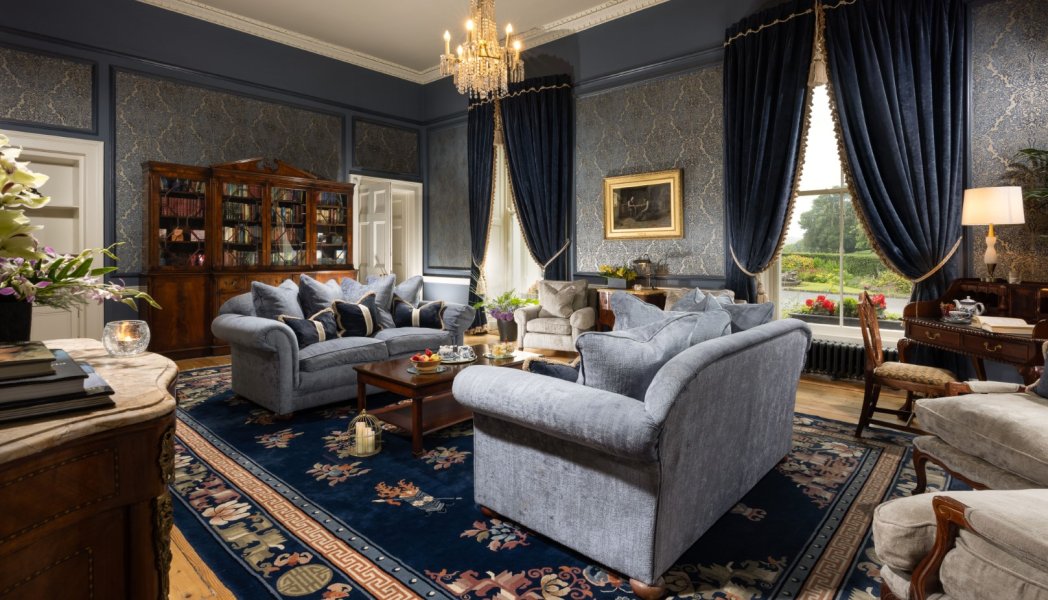 Blue Drawing Room large www.tulfarrishotel.com